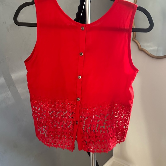 Red Formal/Casual Sleeveless Blouse with Lace detailing - Picture 2 of 4